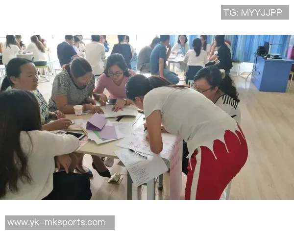 足球小布拉德利的成长之路与梦想追逐的精彩故事